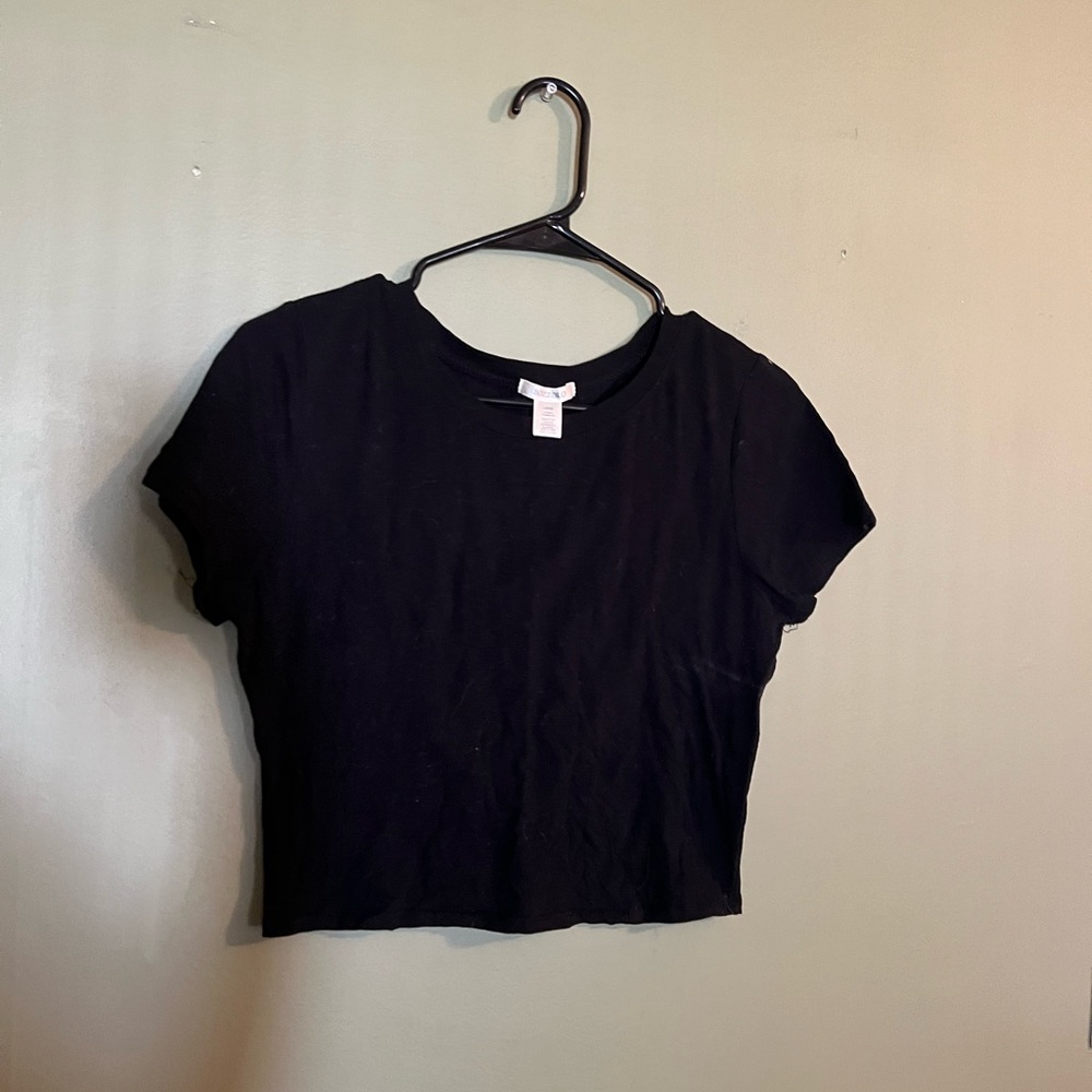 Black Cropped Top